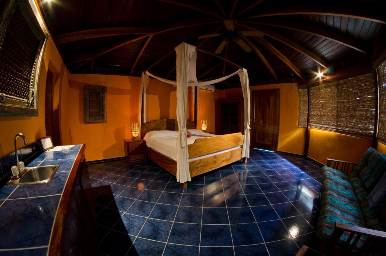 Hotel Vista De Olas Мал Паис Екстериор снимка